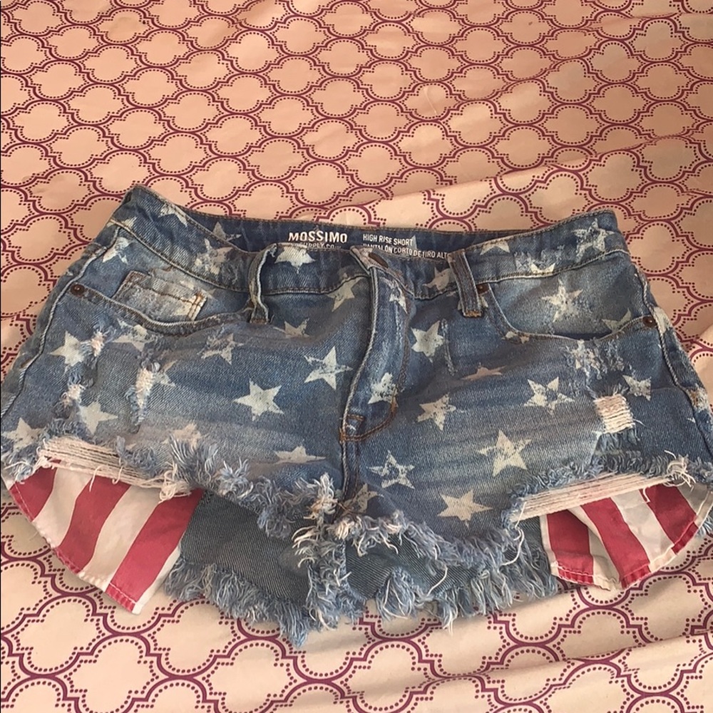 Women shorts